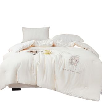 彩羊（Fazeya）  莫里山茶牛奶亲舒被 200x230cm