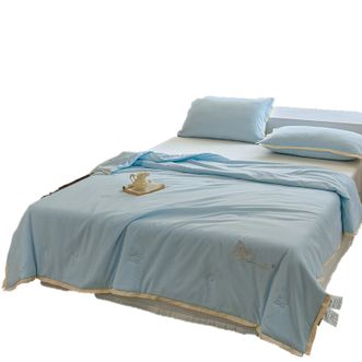 彩羊（Fazeya）  绣花水洗山茶花夏被（新） 浅蓝色 200x230cm