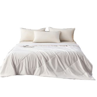 恒源祥  柞蚕丝被 ALJF-TSB1055 面料：100%聚酯纤维，填充：100%柞蚕丝，克重：600g，规格：200*230