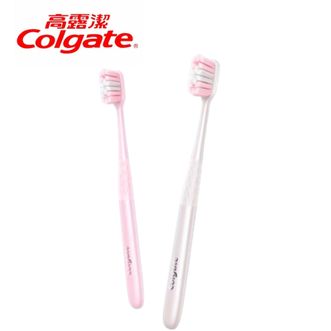 高露洁/Colgate  高密超细软毛牙刷2支  六维净齿窝状护龈牙刷 旅行独立包装 樱花粉 月光白