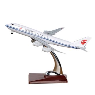 Air China  B747-8飞机模型（1:400）