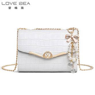 爱情海Lovesea女包斜挎单肩链条包休闲时尚百搭牛皮小方包小众轻奢AQH4137