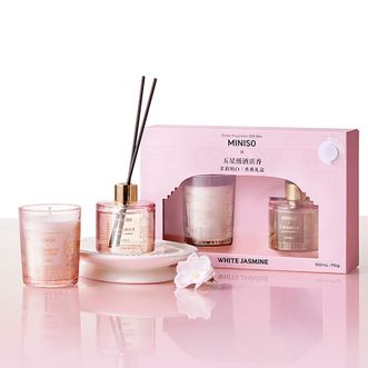 名创优品/MINISO  五星级酒店香系列-香氛礼盒(茉莉奶白，50mL+70g)
