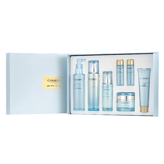 自然堂/Chando  舒缓修护保湿四件套(洁水霜精) 礼盒装