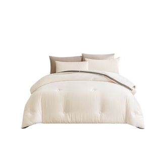 京东京造  大厚棉花被  100%新疆棉加厚加重纯棉被芯  柔软不跑棉秋冬被  5.2斤-7.5斤