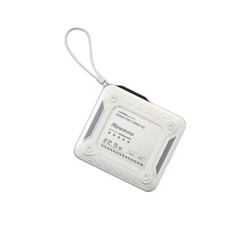 纽曼  22.5W 10000毫安大容量超薄小巧便携移动电源AL53
