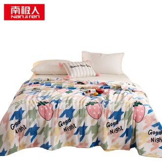 南极人（Nanjiren）  简约舒适法兰绒毛毯 草莓 2*2.3m