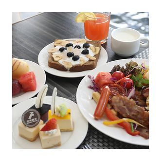 深圳航空  “午间美食”自助午餐