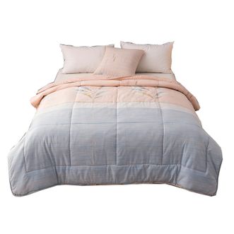 恒源祥  四季靠枕被褥被芯 200*230cm 梦丝雨 恒源祥  四季靠枕被褥被芯 200*230cm 梦丝雨