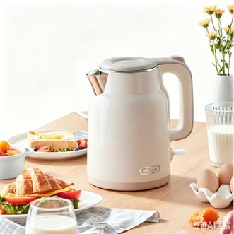 小熊/Bear  电热水壶304不锈钢内胆双层防烫更安全家用恒温超实用ZDH-E15X8 1.5L