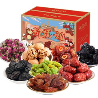 天山公主  新疆特产高罐八件干果礼盒坚果蜜饯组合装2444g/盒