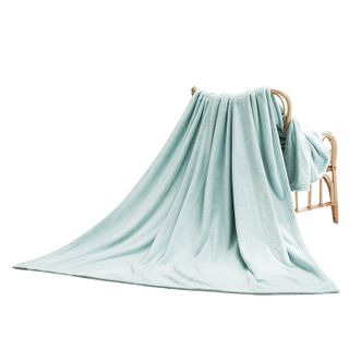 罗莱家纺 素色牛奶绒膝盖毯 100*140cm 420g 罗莱家纺 素色牛奶绒膝盖毯 100*140cm 420g