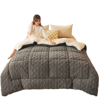 九洲鹿  塔芙绒仿羊羔绒冬被 200*230cm/8斤 灰色 JZDB130